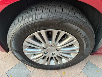 2015 Chrysler Town & Country Touring L - miniatura 40