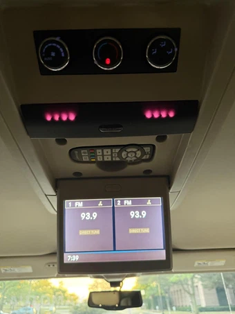 2015 Chrysler Town & Country Touring L - miniatura 51