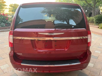 2015 Chrysler Town & Country Touring L - miniatura 8
