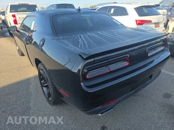 2015 Dodge Challenger R/T – miniatura 6
