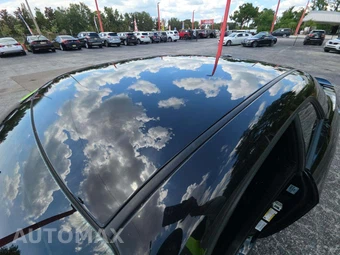 2015 Dodge Challenger R/T – miniatura 12