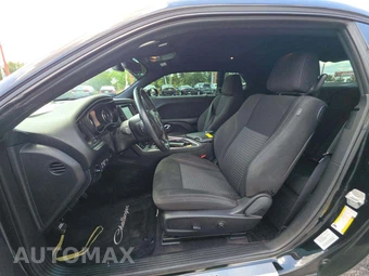 2015 Dodge Challenger R/T – miniatura 6