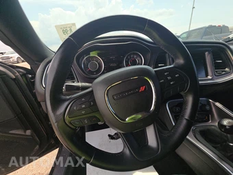 2015 Dodge Challenger R/T – miniatura 16