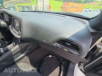 2015 Dodge Challenger R/T – miniatura 19