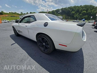 2015 Dodge Challenger R/T – miniatura 2