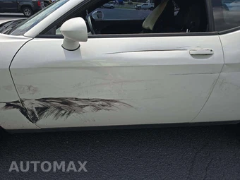 2015 Dodge Challenger R/T – miniatura 26