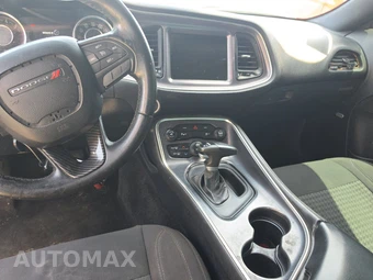 2015 Dodge Challenger R/T - miniatura 11