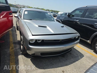 2015 Dodge Challenger R/T - miniatura 2