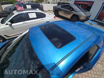 2015 Dodge Challenger R/T Plus – miniatura 12