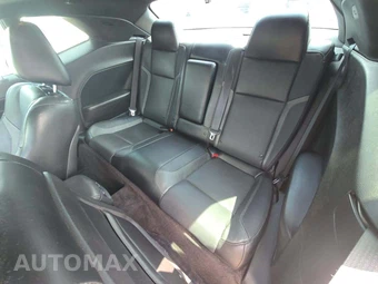 2015 Dodge Challenger R/T Plus – miniatura 13