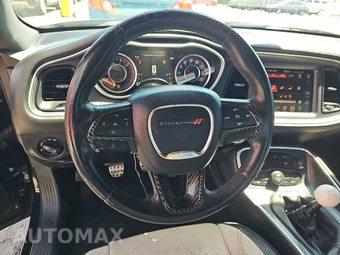 2015 Dodge Challenger R/T Plus - miniatura 10