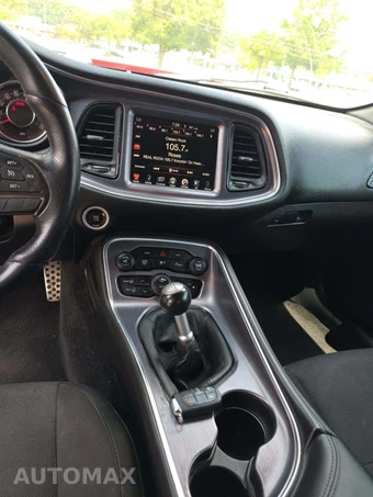 2015 Dodge Challenger R/T Scat Pack – miniatura 10