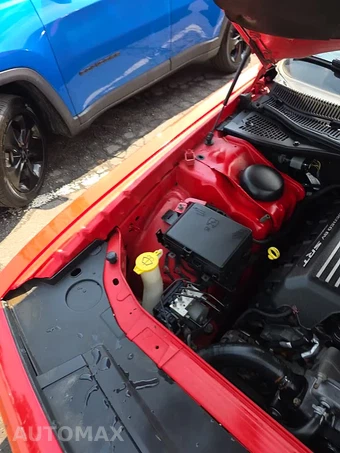 2015 Dodge Challenger R/T Scat Pack – miniatura 25