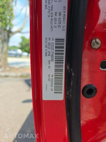 2015 Dodge Challenger R/T Scat Pack – miniatura 5