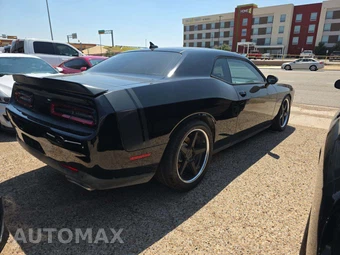 2015 Dodge Challenger R/T Scat Pack - miniatura 3