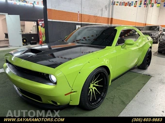 2015 Dodge Challenger SRT 392 - miniatura 2