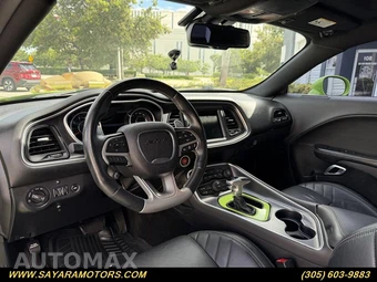 2015 Dodge Challenger SRT 392 - miniatura 26