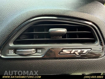 2015 Dodge Challenger SRT 392 - miniatura 32
