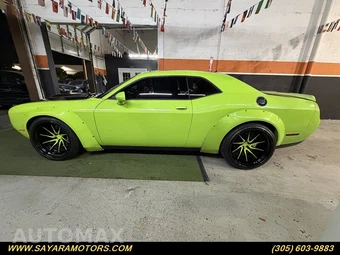 2015 Dodge Challenger SRT 392 - miniatura 4