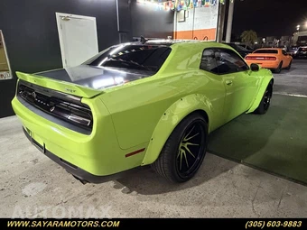 2015 Dodge Challenger SRT 392 - miniatura 9
