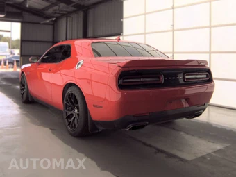 2015 Dodge Challenger SRT 392 – miniatura 6