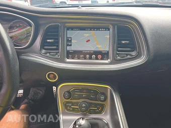 2015 Dodge Challenger SRT Hellcat - miniatura 10