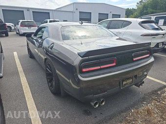 2015 Dodge Challenger SRT Hellcat - miniatura 2