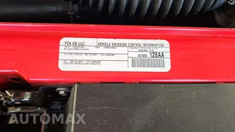 2015 Dodge Challenger SXT – miniatura 17