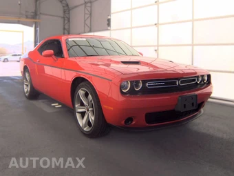 2015 Dodge Challenger SXT – miniatura 3