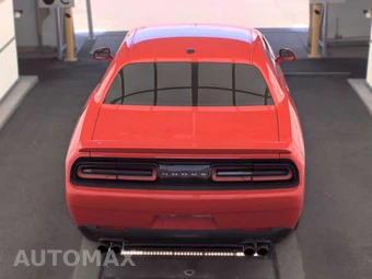 2015 Dodge Challenger SXT – miniatura 5