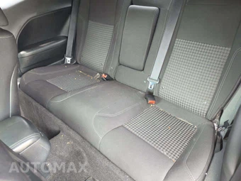 2015 Dodge Challenger SXT – miniatura 13