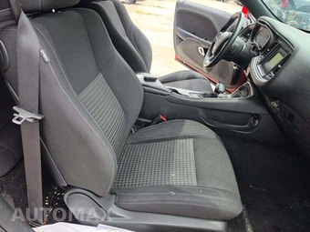 2015 Dodge Challenger SXT – miniatura 16