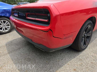 2015 Dodge Challenger SXT – miniatura 20
