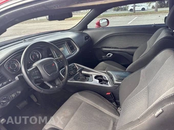 2015 Dodge Challenger SXT - miniatura 12