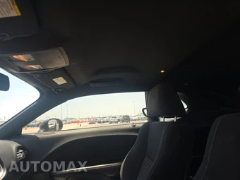 2015 Dodge Challenger SXT – miniatura 18