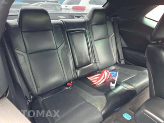 2015 Dodge Challenger SXT Plus – miniatura 16