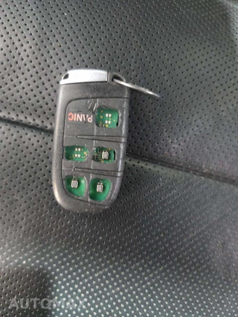 2015 Dodge Challenger SXT Plus - miniatura 8