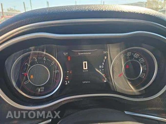 2015 Dodge Challenger SXT Plus – miniatura 10