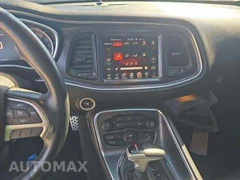 2015 Dodge Challenger SXT Plus – miniatura 11