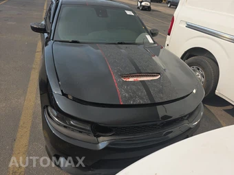 2015 Dodge Charger R/T - miniatura 2
