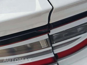 2015 Dodge Charger R/T – miniatura 28