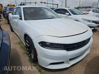 2015 Dodge Charger R/T – miniatura 4