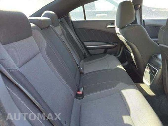 2015 Dodge Charger R/T – miniatura 16