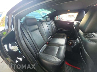 2015 Dodge Charger R/T – miniatura 16