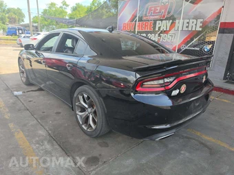 2015 Dodge Charger R/T – miniatura 2