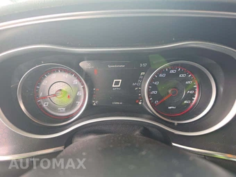 2015 Dodge Charger R/T – miniatura 9