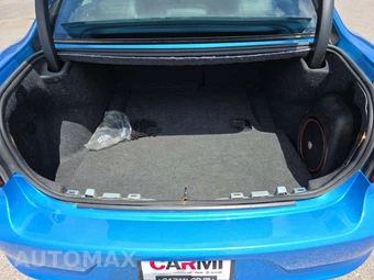 2015 Dodge Charger Road/Track – miniatura 11