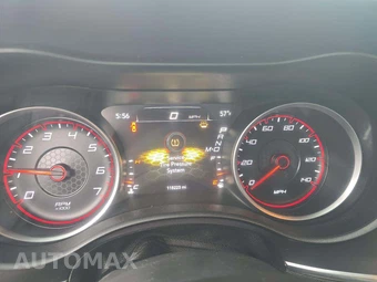 2015 Dodge Charger SE – miniatura 9