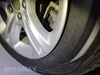 2015 Dodge Charger SE – miniatura 25