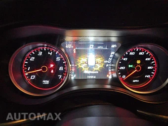 2015 Dodge Charger SE – miniatura 9